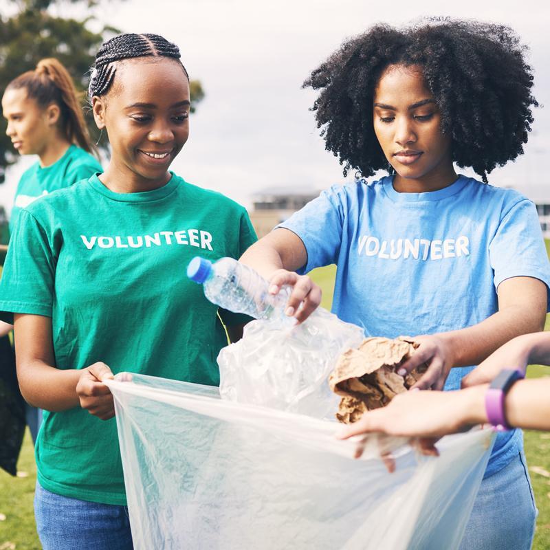 Volunteering Opportunities ​at Food Drives