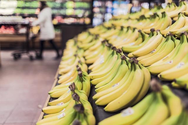 Navigating ‍Grocery⁣ Stores:​ Tips ​for Thrifty Shoppers